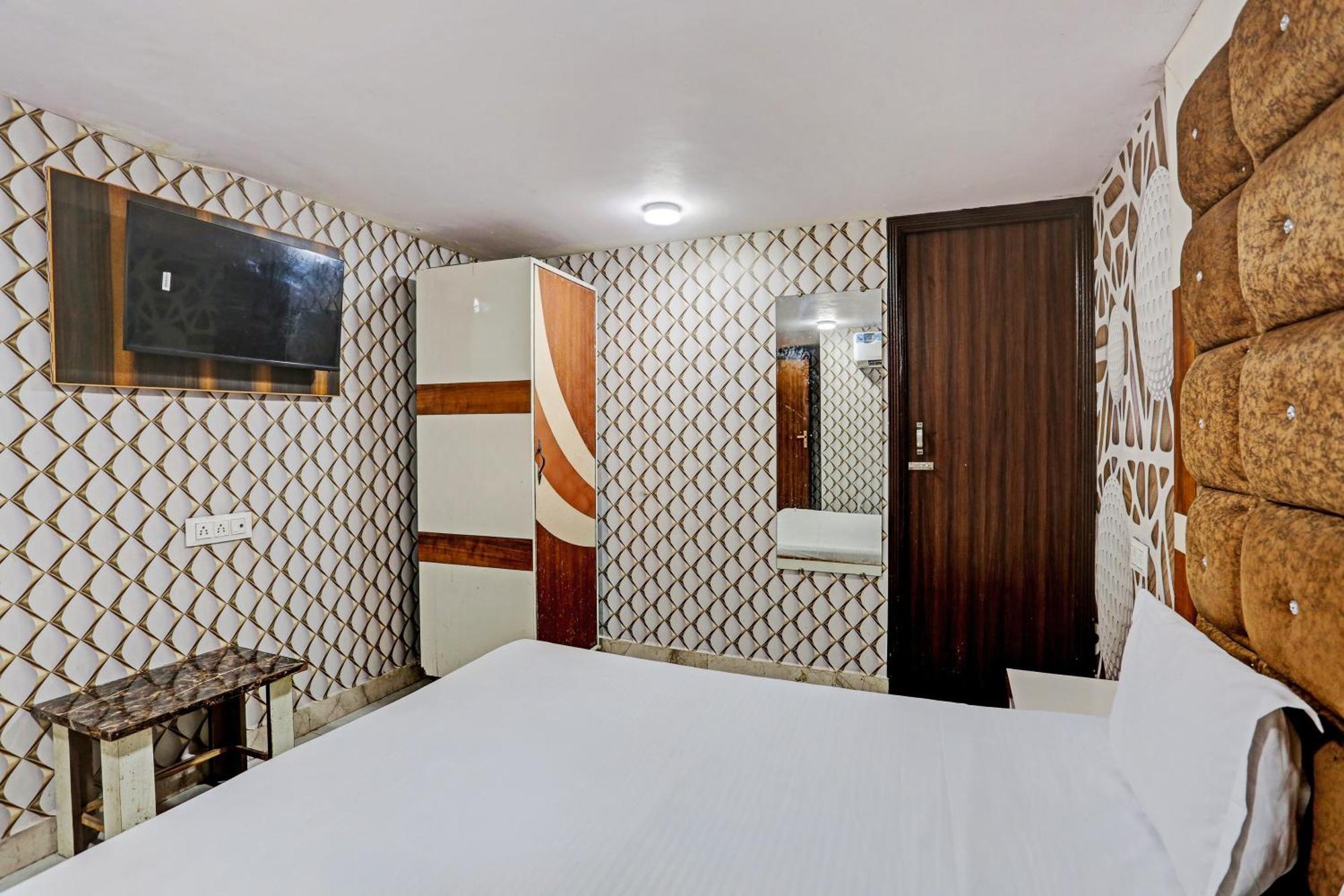 Hotel O Saffron Night Stay Amritsar Zewnętrze zdjęcie